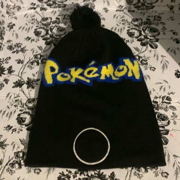 Official Pokémon Pom Beanie unisex - Picture 4 of 7